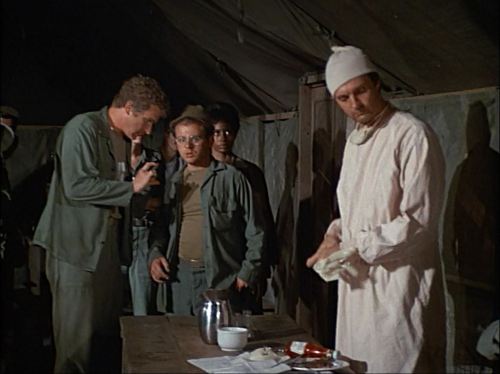 Bananas, Crackers and Nuts 18