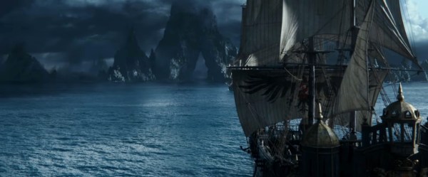 pirates-of-the-caribbean-dead-men-tell-no-tales-teaser-image-1