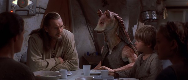 star-wars-the-phantom-menace-jar-jar-image